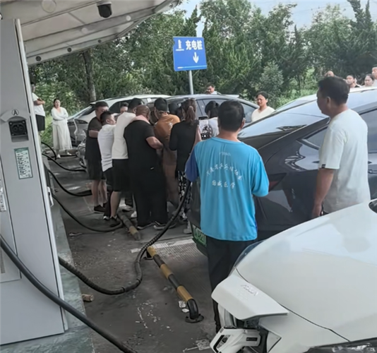 指标栈北京牌照新能源车转让及价格：老司机带你避开这些坑！